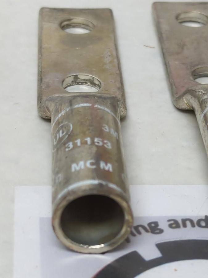 3M,31153,COMPRESSION LUG 2-HOLE 300 MCM LOT OF 2 NOS