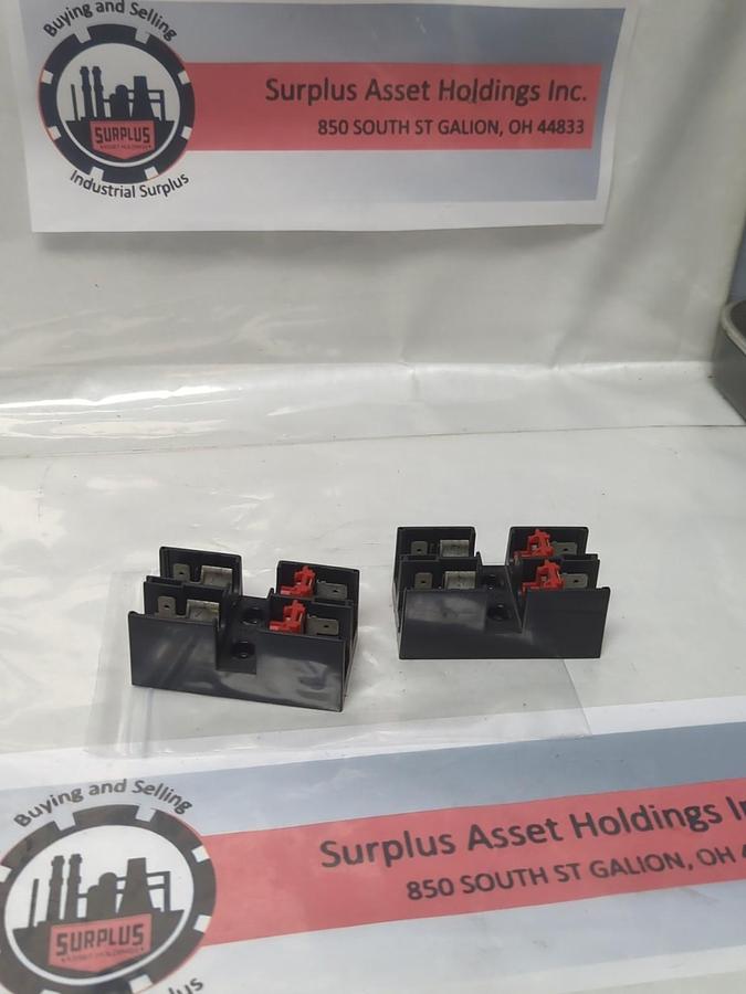 Used USD,MR632-77,FUSE HOLDER LOT OF 2 PRE-OWNED