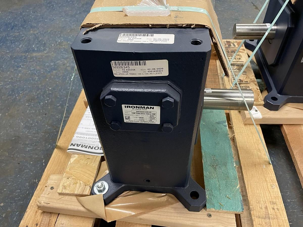 Used IRONMAN GEAR GROOVE,GR-TMQ-852-100-L-140,GEAR SPEED REDUCER RATIO 100 2HP