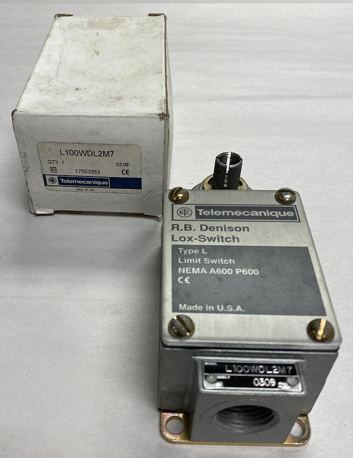 Telemecanique,L100WDL2M7,LIMIT SWITCH NOS