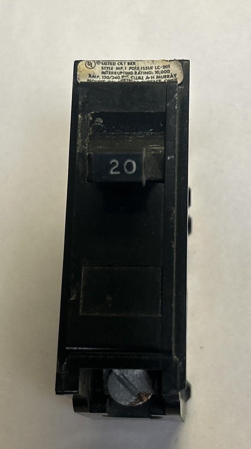 Used MURRAY,MP120,CIRCUIT BREAKER 20A 120/240V 1P LOT OF 19