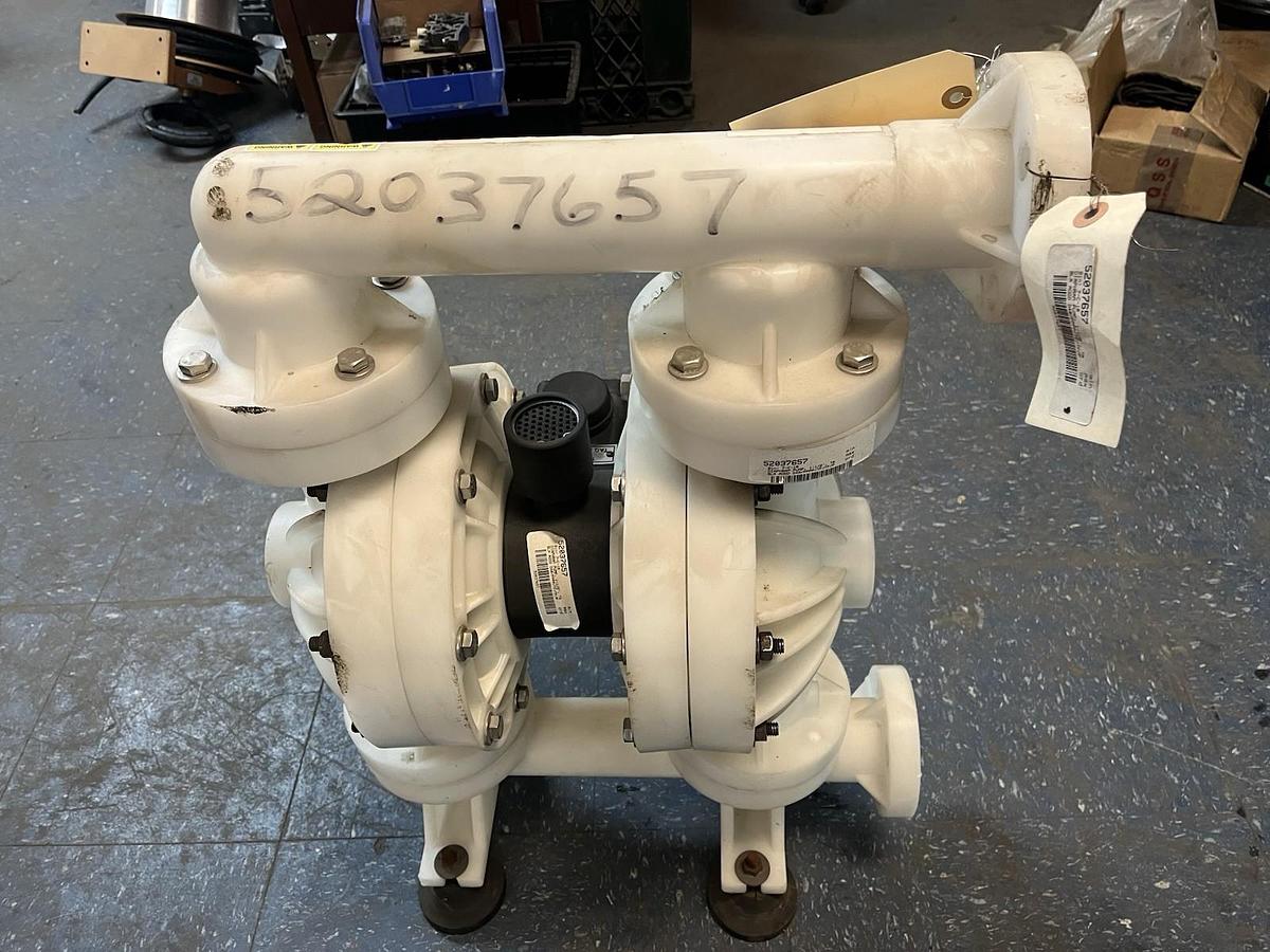 Used TABLA,D40/PPPP/TF/TFPTF/FL/B,DOUBLE DIAPHRAGM PUMP 1-1/2" AODD