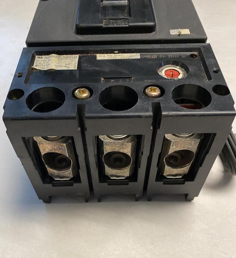 Used FUJI,BU-JSB3225,CIRCUIT BREAKER 225AMP 600V 3 POLE