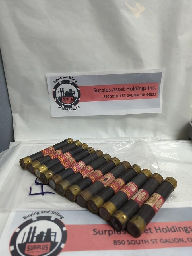 Used COOPER BUSSMANN,FRS-2,FUSETRON 2 AMP FUSE LOT OF 12 PRE-OWNED