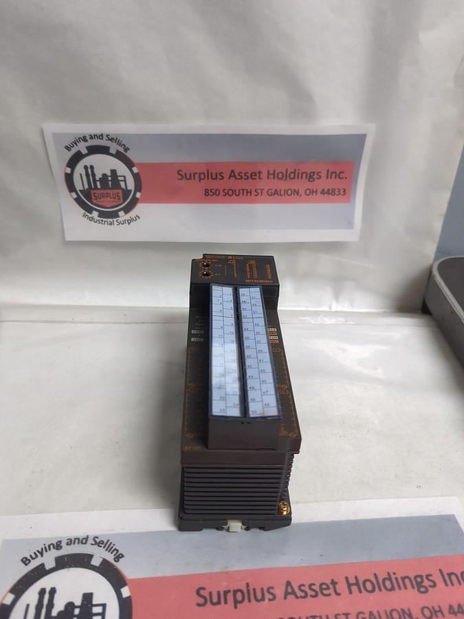 Used MITSUBISHI,AY13C,MELSEC OUT PUT UNIT PRE-OWNED