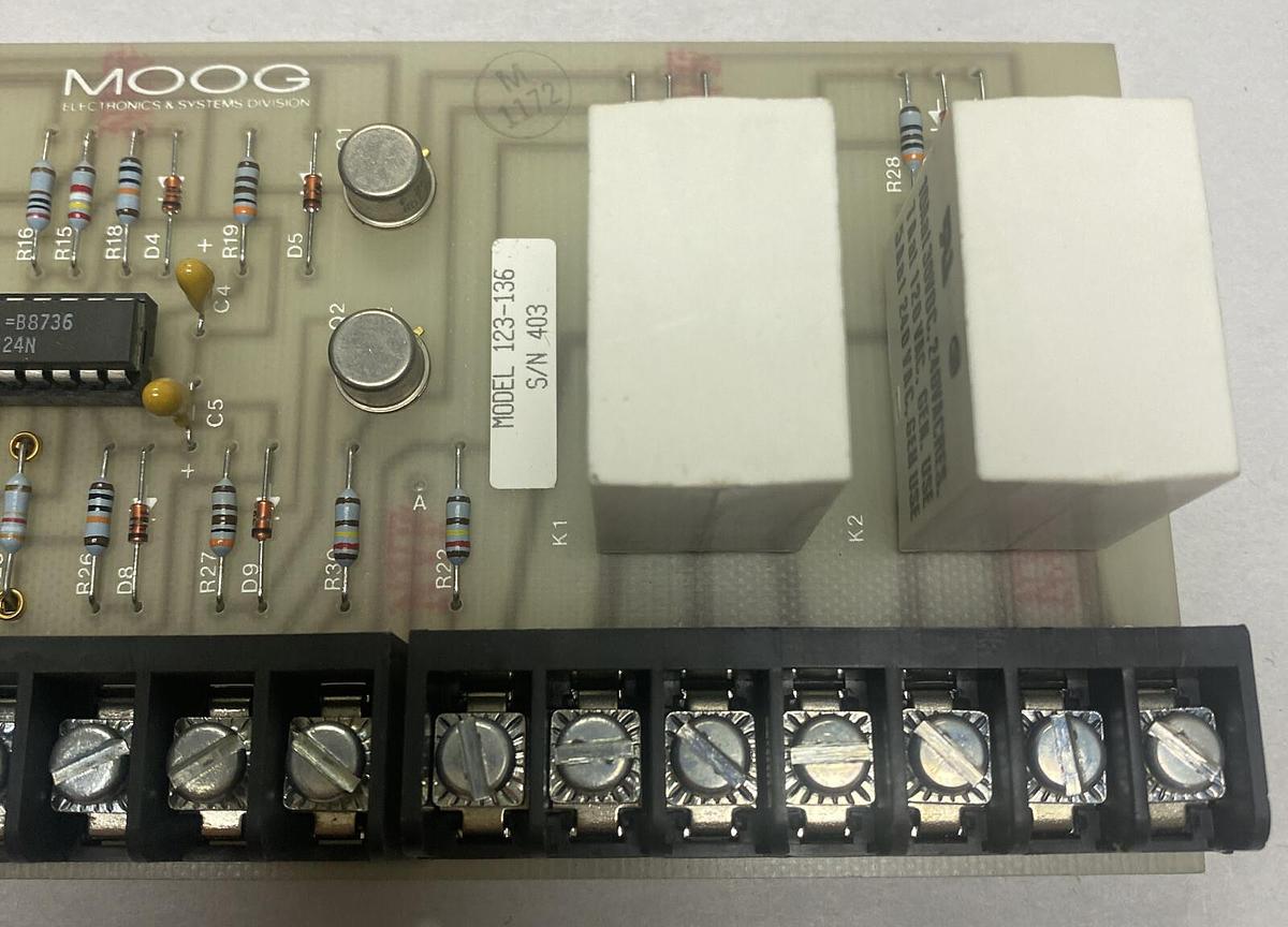 MOOG,123-136,LEVEL DETECTOR NOS