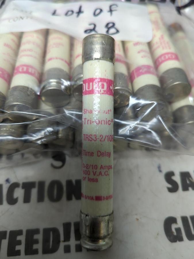 GOULD SHAWMUT,TRS3-2/10R,TRI-ONIC FUSE 3-2/10 AMP 600V LOT OF 28 NOS