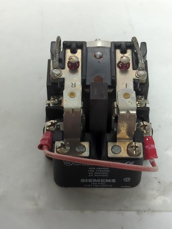Used SIEMENS,3TX7130-ORF13,POWER RELAY 120VAC PRE-OWNED