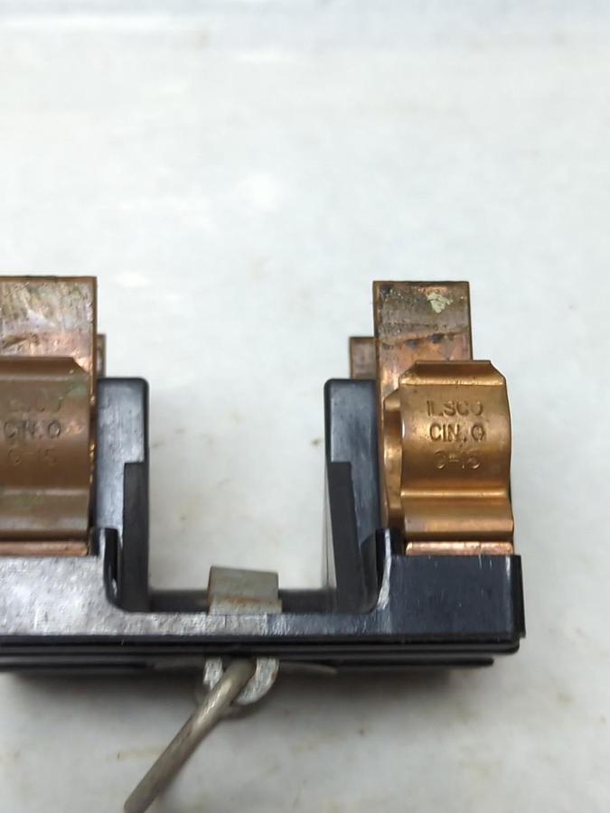 ILSCO,C-15,MAIN FUSE PULL-OUT PRE-OWNED
