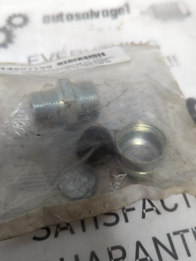 CROUSE-HINDS,CGB194,CABLE CONNECTOR STRAIN RELIEF WITH NEOPRENE BUSHING NEW