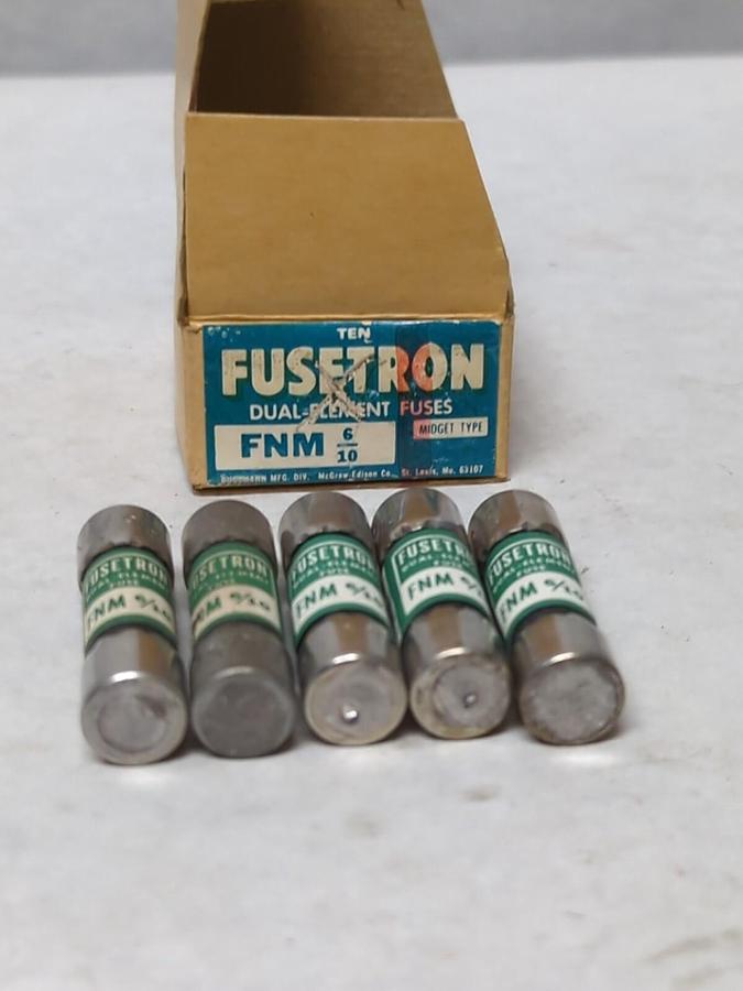 COOPER BUSSMANN,FNM 6/10,FUSETRON 6/10 AMP FUSE LOT OF 5 NOS