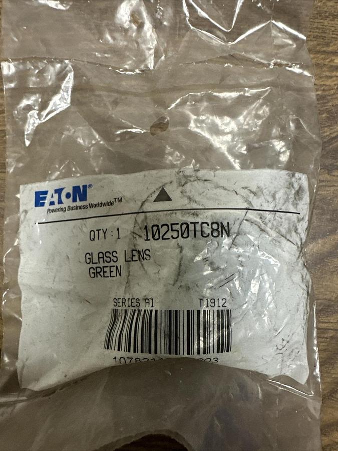 Used Cutler-Hammer,10250TC8N,Green Glass Lens LOT of 2