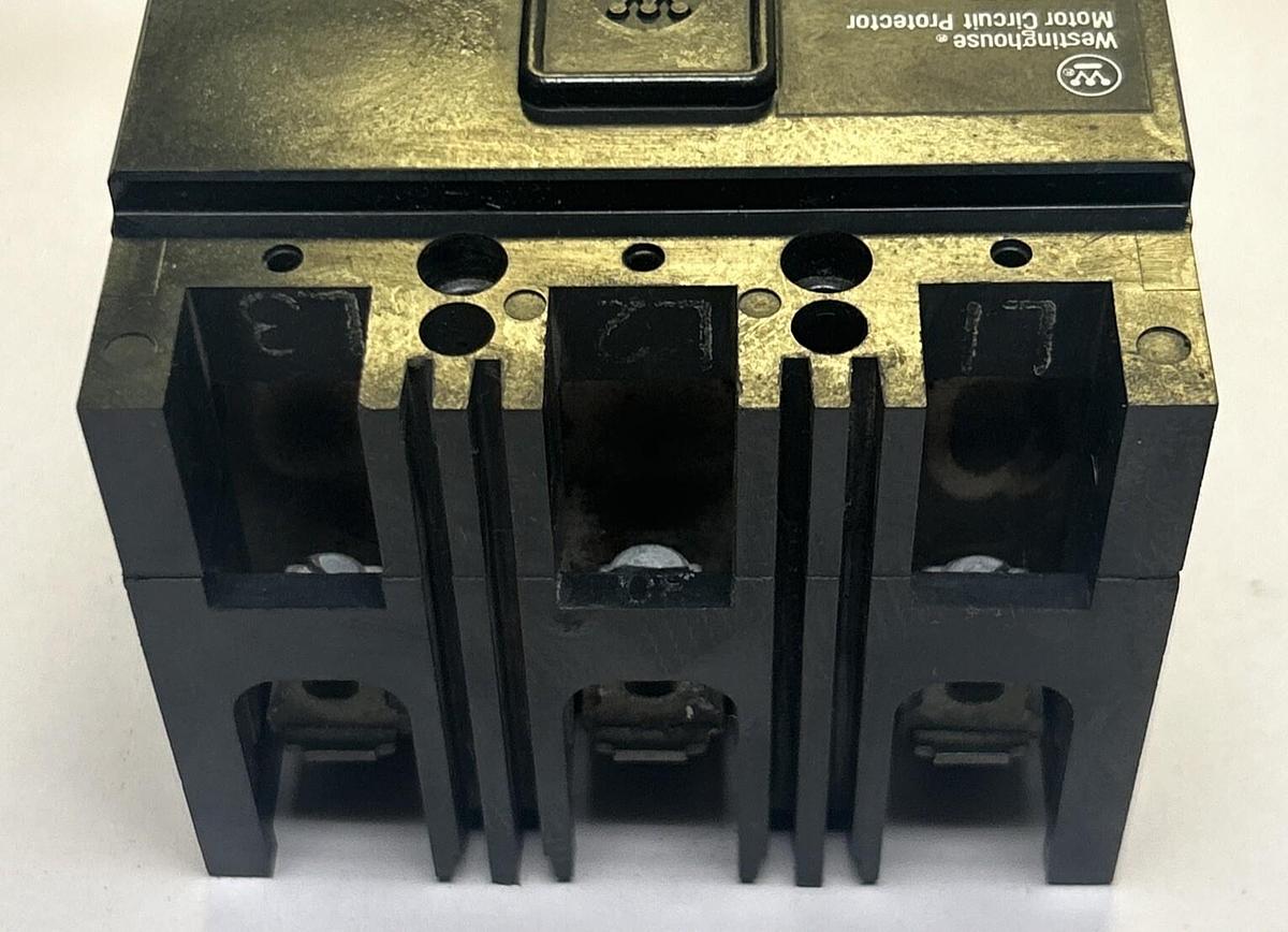 Used WESTINGHOUSE,MCP13300R,CIRCUIT BREAKER 30A 600V 3P