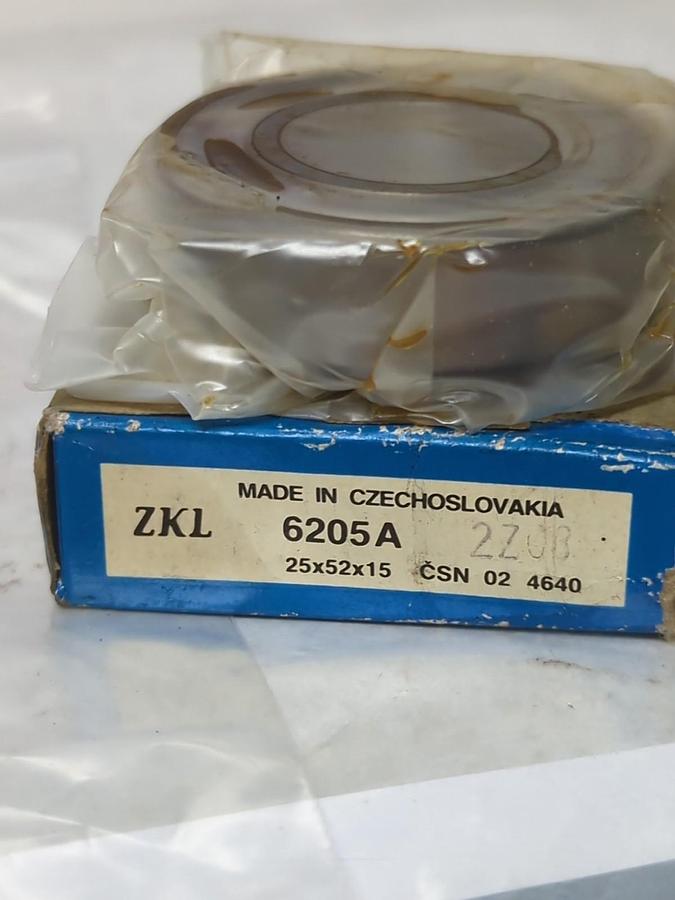 ZKL,6205A 2ZC3,DEEP GROOVE BALL BEARING LOT OF 2 NOS