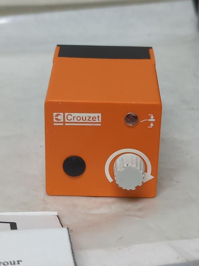 SYRELEC CROUZET,LWRA2 220A,PHASE CONTROLLER RELAY 11 PIN NOS