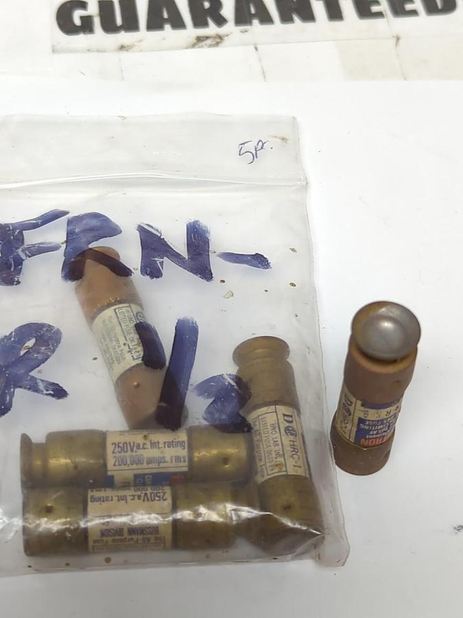 COOPER BUSSMANN,FRN-R 1/2,FUSETRON 1/2 AMP FUSES LOT OF 5 NOS