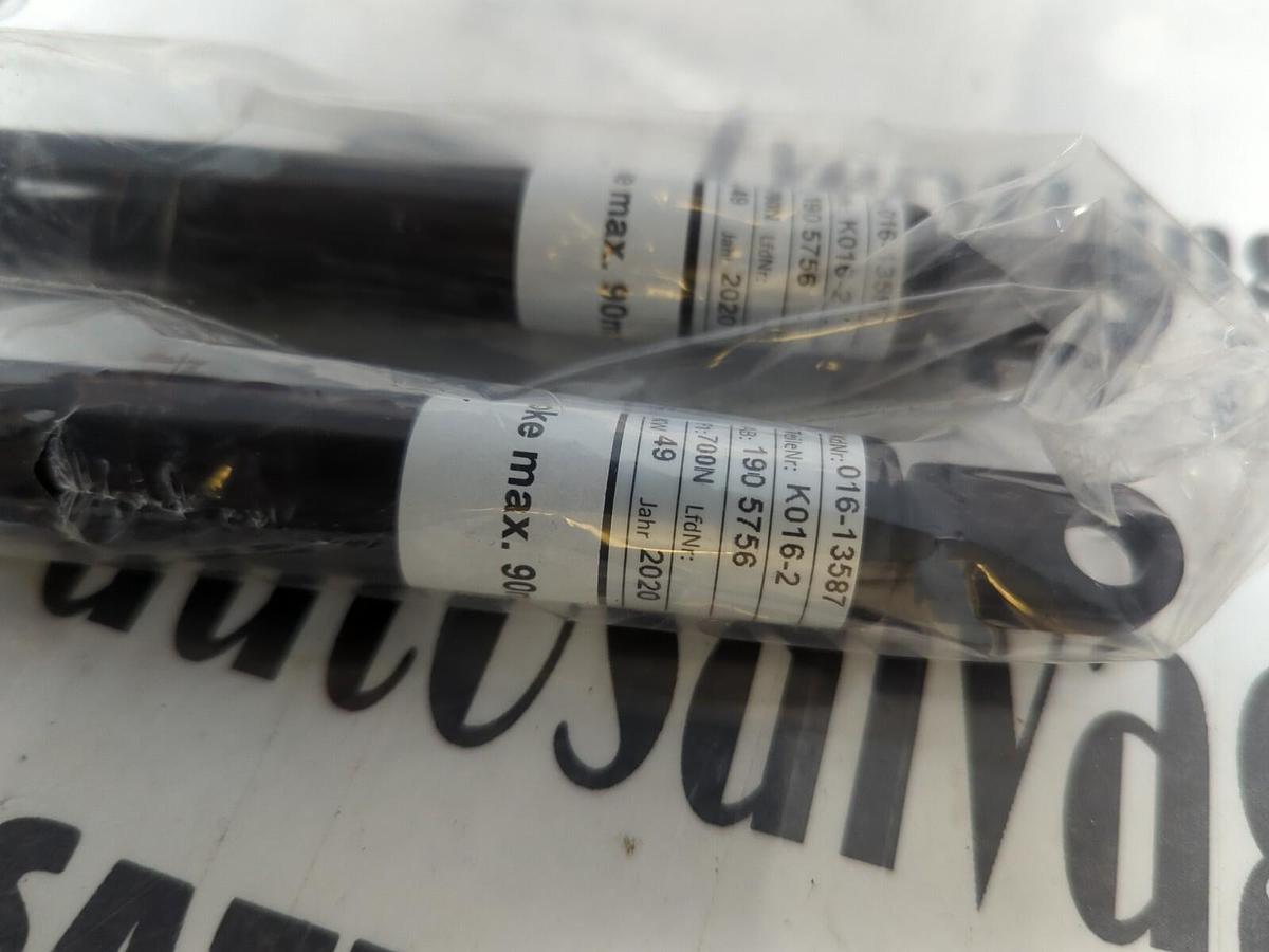 SUSPA,016-13587,GAS SPRING/SHOCK HUB/STROKE MAX 90MM LOT OF 2 NEW