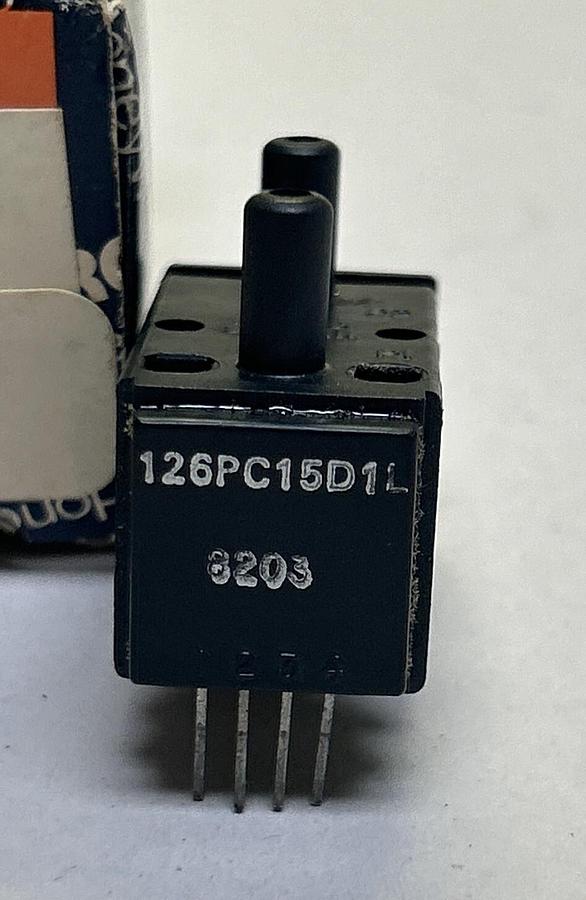 Used HONEYWELL MICROSWITCH,126PC15D1L,SENSOR NOS