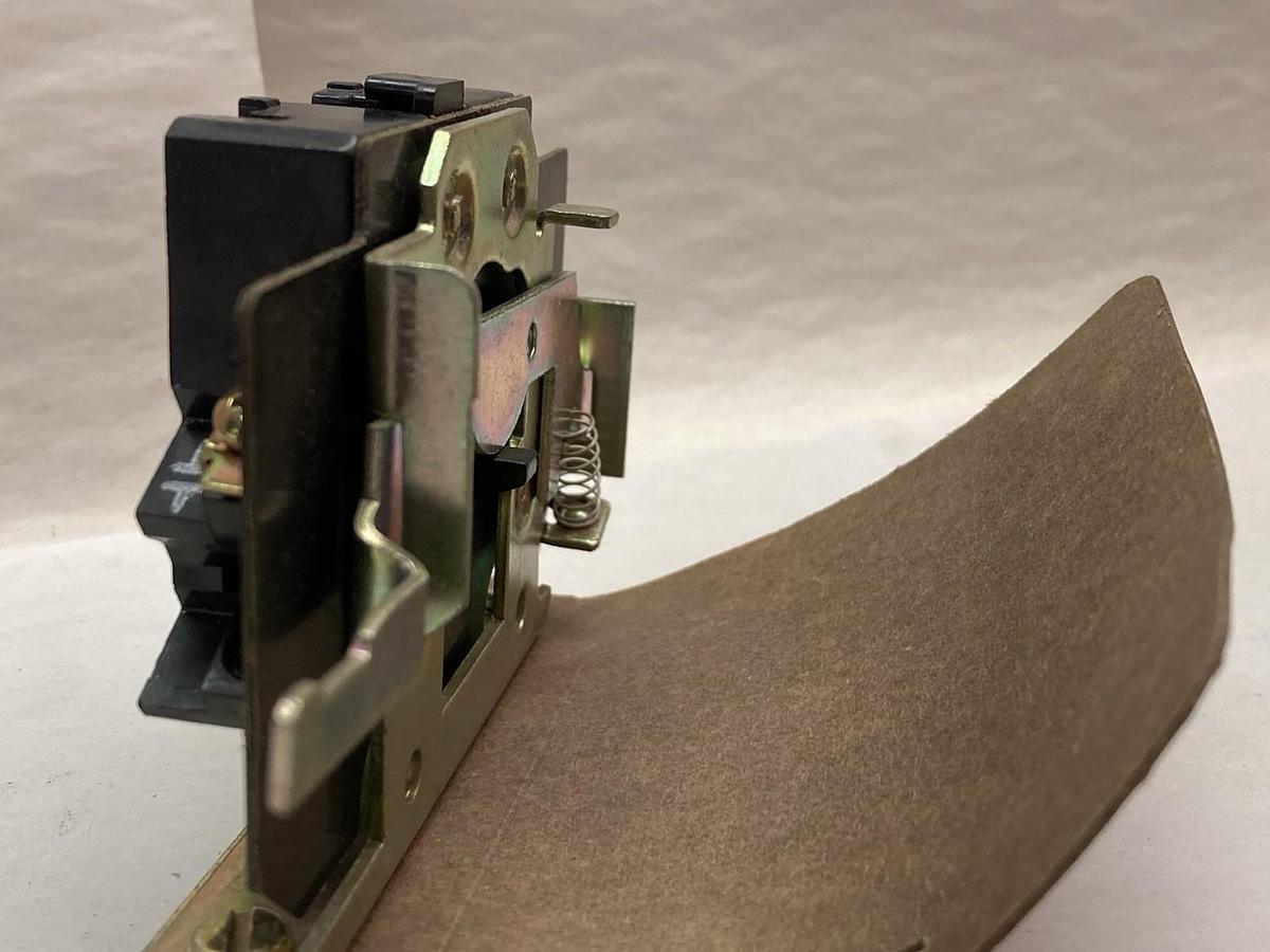 General Electric,CR305X300A,Axuiliary Contact VA 8 34