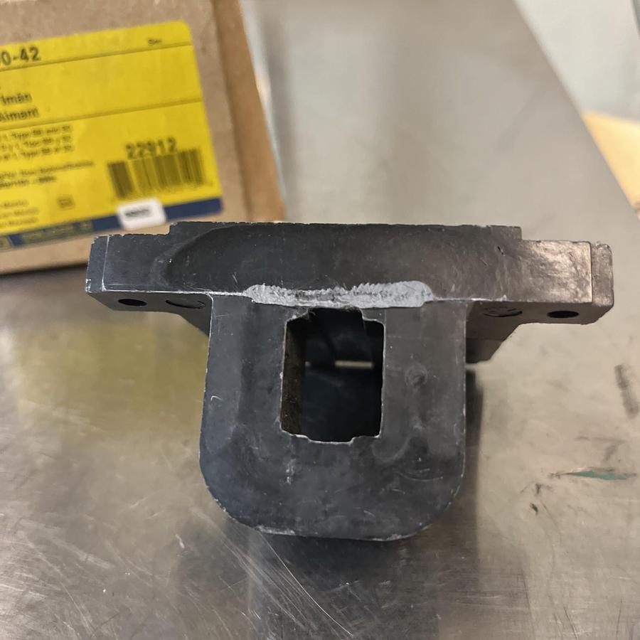 SQUARE D,31041-400-42,MAGNET COIL FOR SIZE 0 0R 1 TYPE SB OR SC 110/120VAC