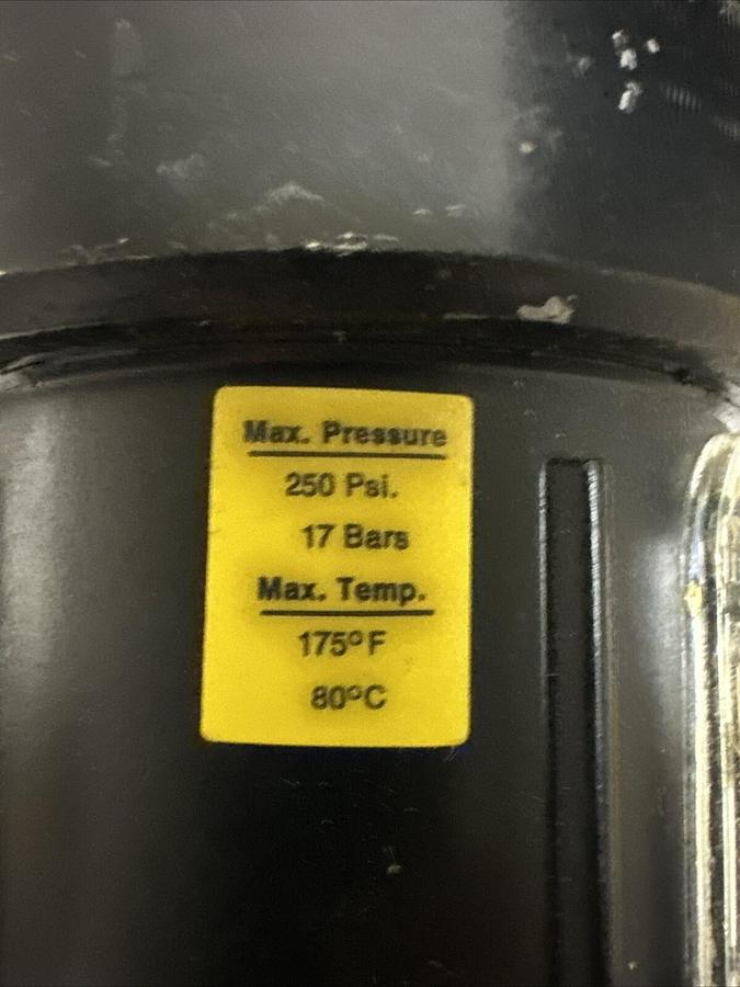 Used Parker,18L54BC,Pneumatic Lubricator 1" Thread (012)