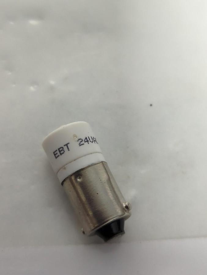 Used EBT,EF4,INDICATOR LAMP 24VAC/DC LOT OF 10 PRE-OWNED