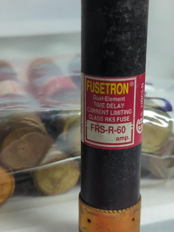 Used COOPER BUSSMANN,FRS-R-60,FUSETRON FUSE 60 AMP LOT OF 13 PRE-OWNED