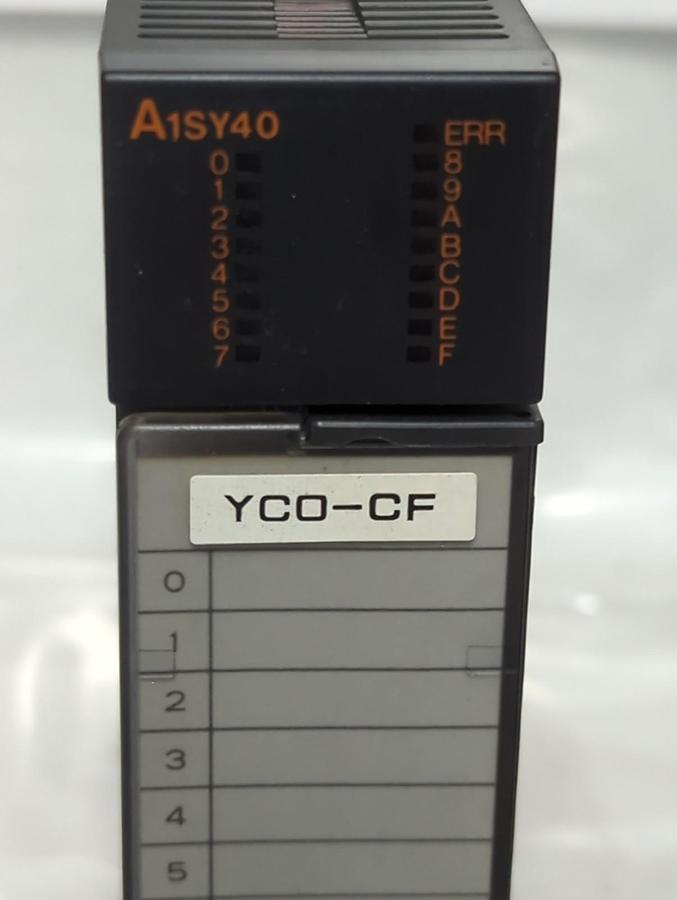 Used MITSUBISHI,A1SY40,DIGITAL OUTPUT UNIT MODULE LOT OF 2 PRE-OWNED