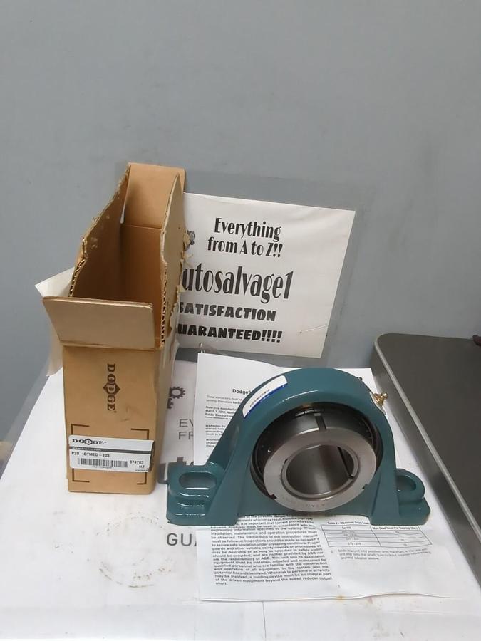 DODGE,P2B-GTMED-203,GRIP-TIGHT SERIES PILLOW BLOCK BEARING 2-3/16 IN BORE NOS