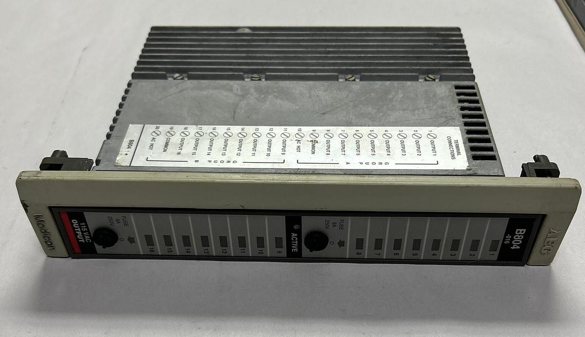 Used MODICON GOULD,AEG AS-B804-016,OUTPUT MODULE