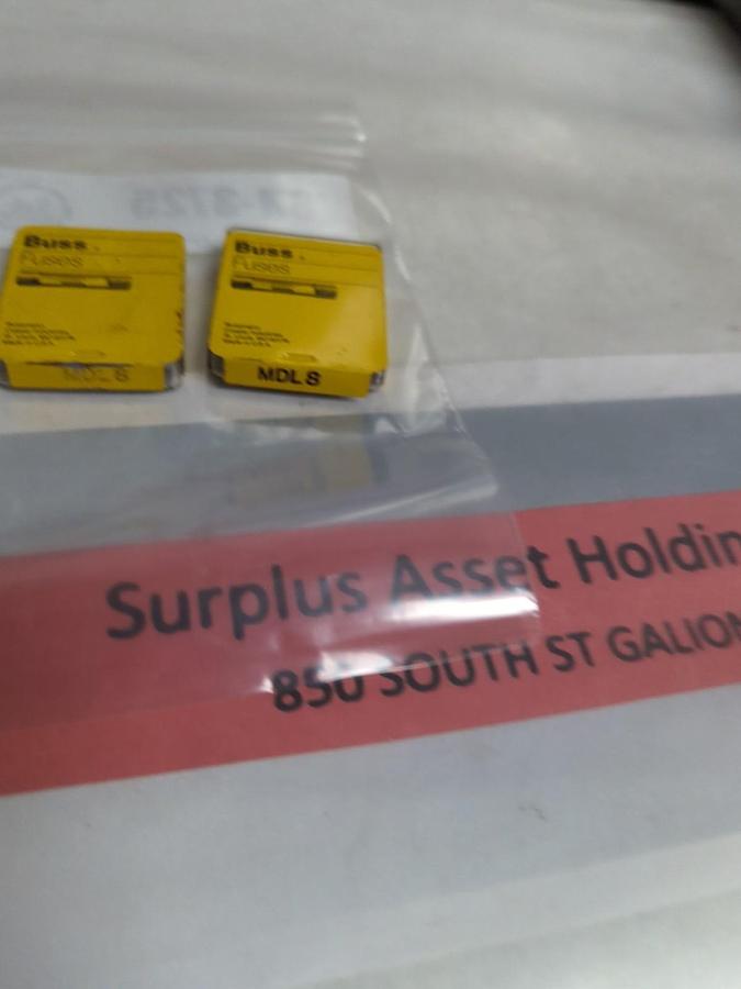 COOPER BUSSMANN,MDL8,FUSE LOT OF 10 PCS NOS