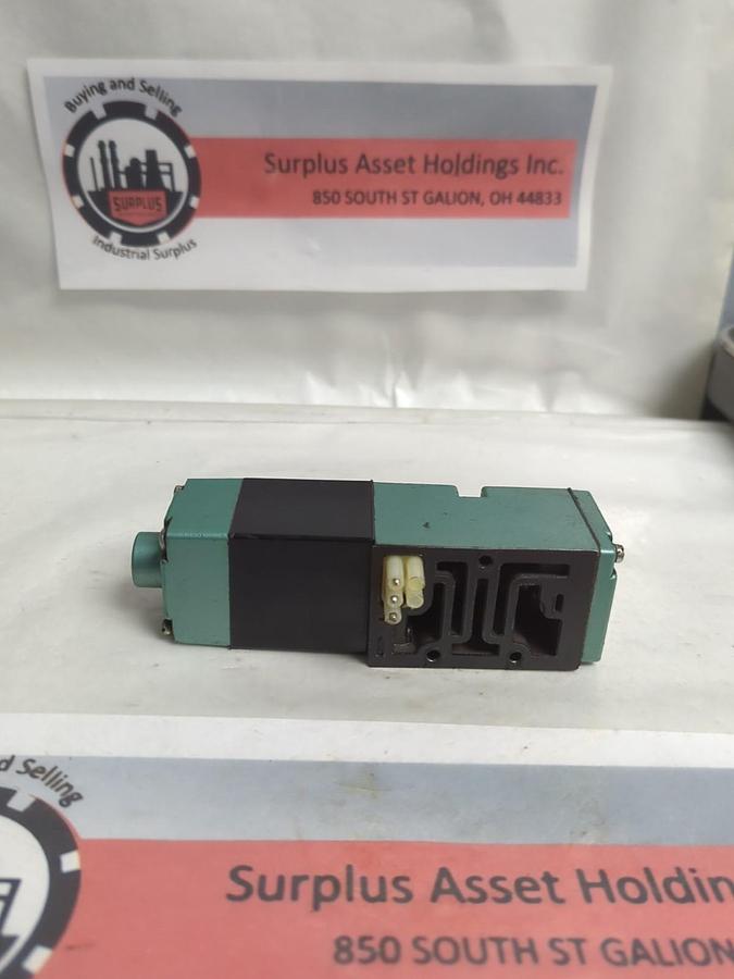 Used NUMATICS,152SA400K000030,SOLENOID VALVE 110-120 50/60 HZ AMPS. 12 PRE-OWNED