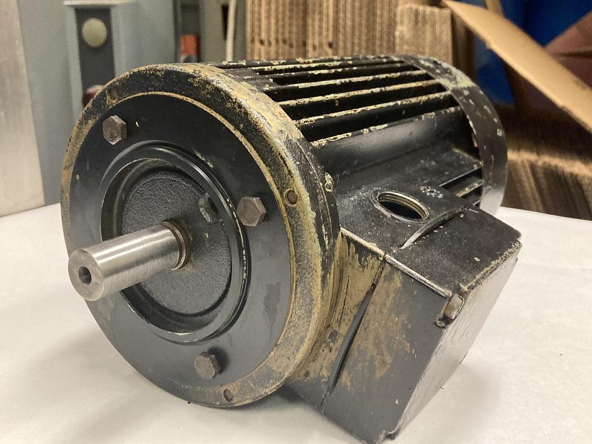 Used Grundfos,MG-80B2-19F100,Induction Motor