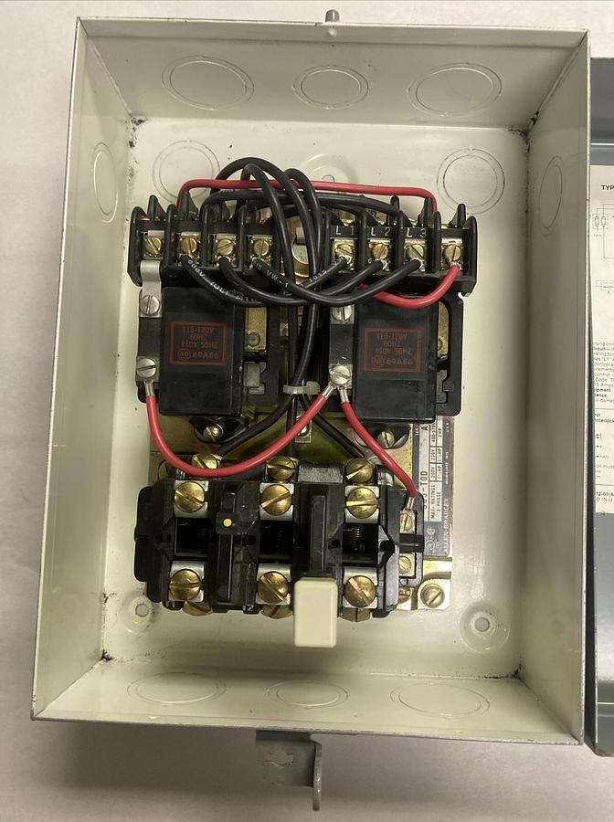 ALLEN BRADLEY,505-TAD,FULL VOLTAGE REVERSING CONTROLLER SIZE 00 505-T0D NOS