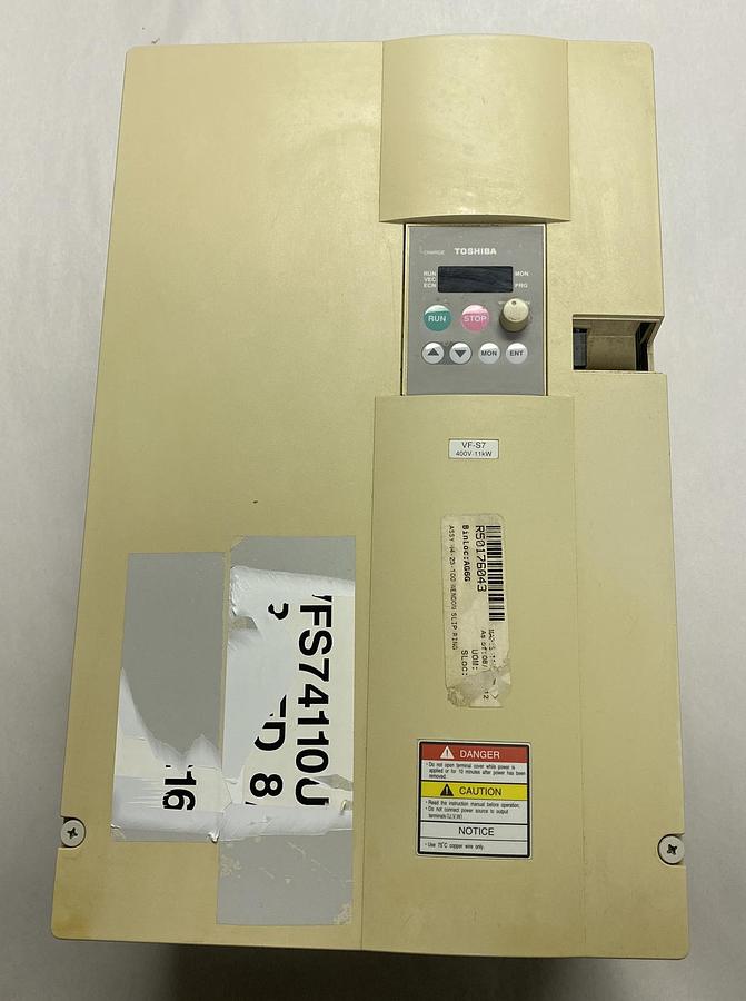 Used TOSHIBA,VFS7-4110UPL,TRANSISTOR INVERTER