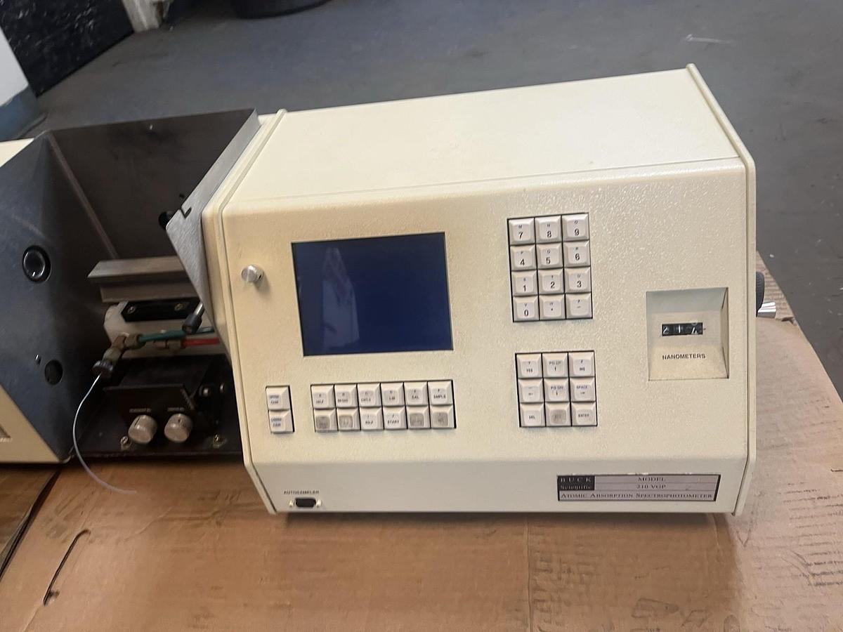 Used BUCK SCIENTIFIC,210-VGP,ATOMIC ABSORPTION SPECTROPHOTOMETER