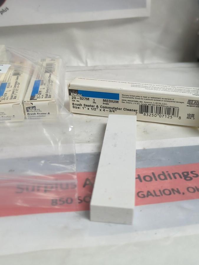 IDEAL,23-027M,BRUSH SEATER & COMMUTATOR CLEANER 1X1/2X3/4 INCH LOT OF 9 NOS