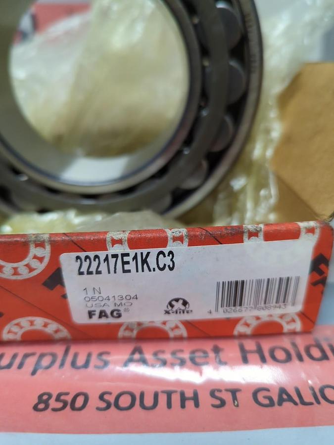 FAG,22217EK.C3,SPHERICAL ROLLER BEARING 85X150X36MM NOS