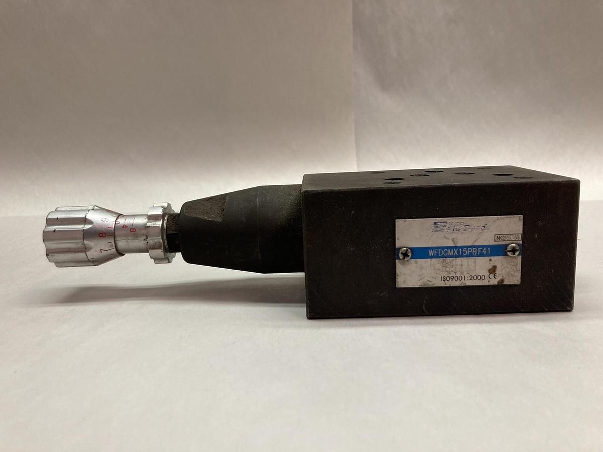 Used Western Fluidyne,WFDGMX15PBF41,Hydraulic Modular Sandwich Valve