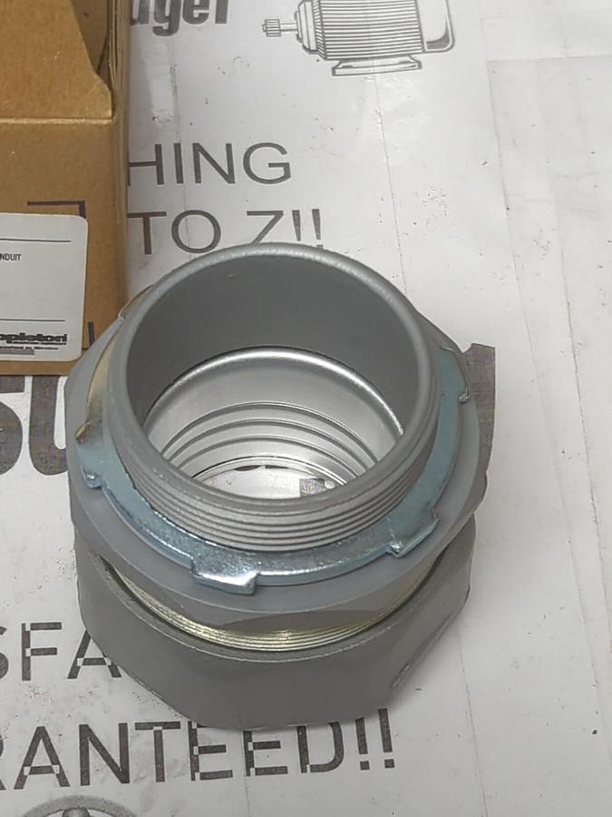 APPLETON,ST-200,LIQUID TIGHT 2 INCH CONDUIT CONNECTOR NEW