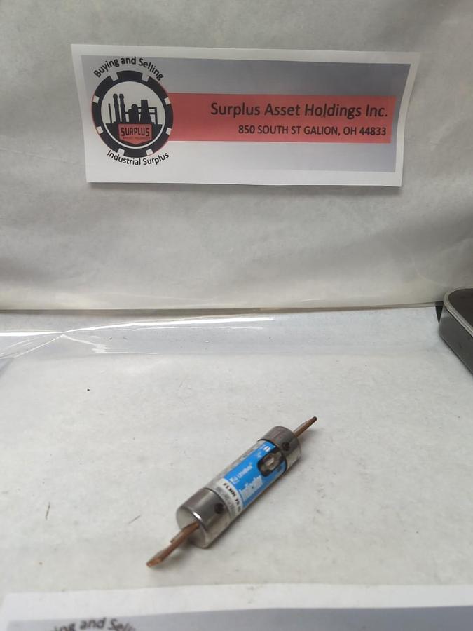 Used LITTELFUSE,FLNR 70ID,INDICATOR 70 AMP FUSE PRE-OWNED