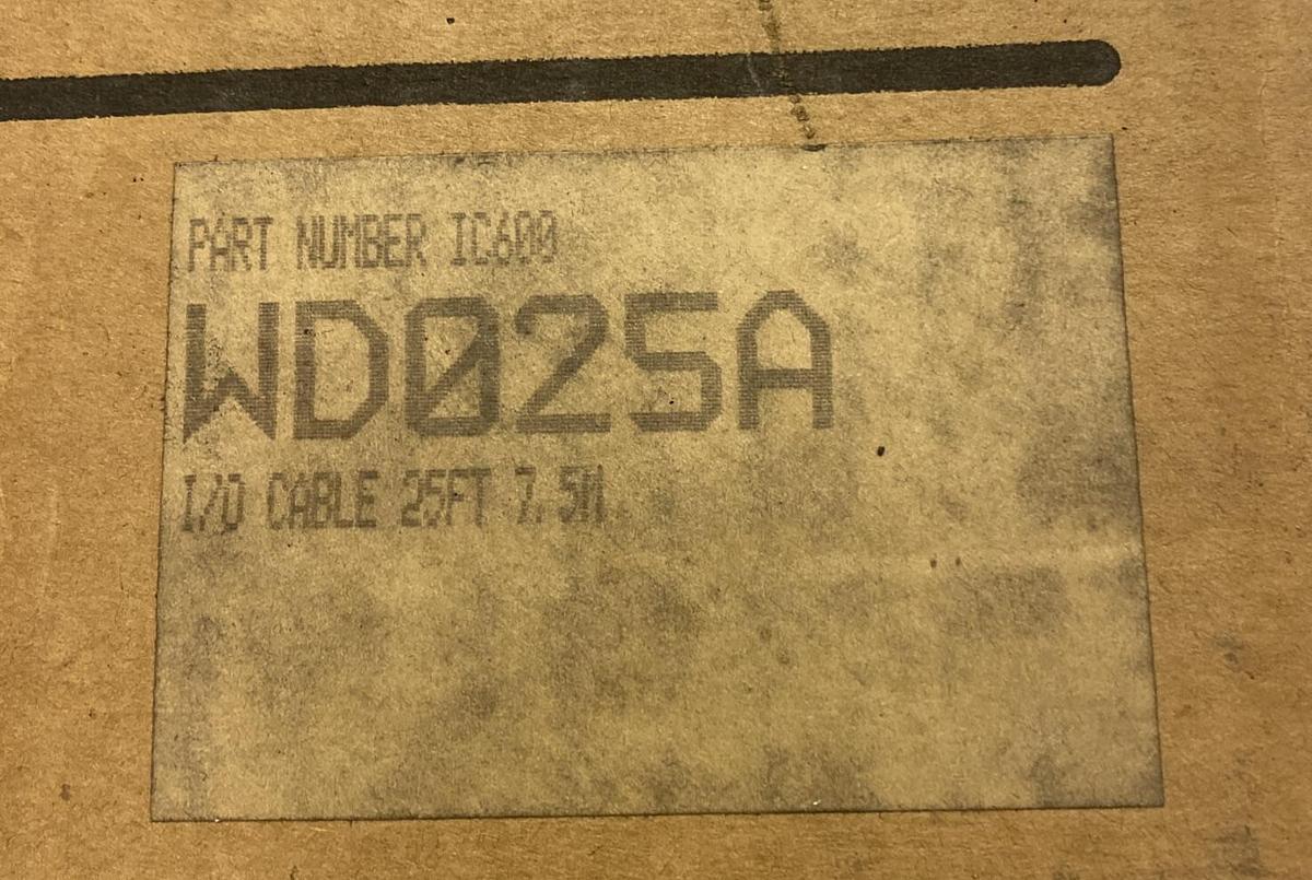 GE FANUC,IC600WD025A,EXPANSION RACK I/O CABLE 25FT NOS