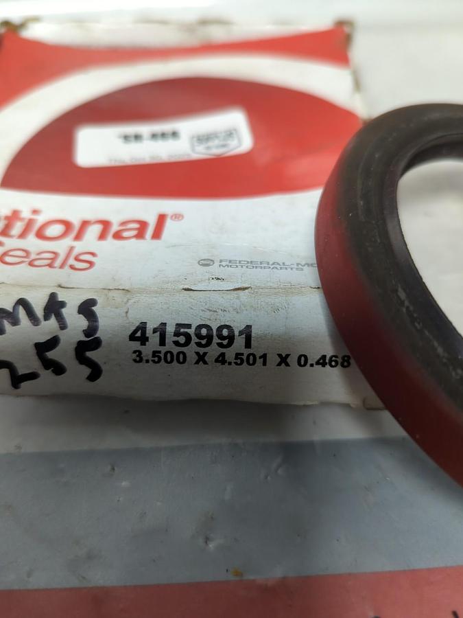 NATIONAL OIL SEALS,415991,OIL SEAL 3.5X4.501X0.468 NOS