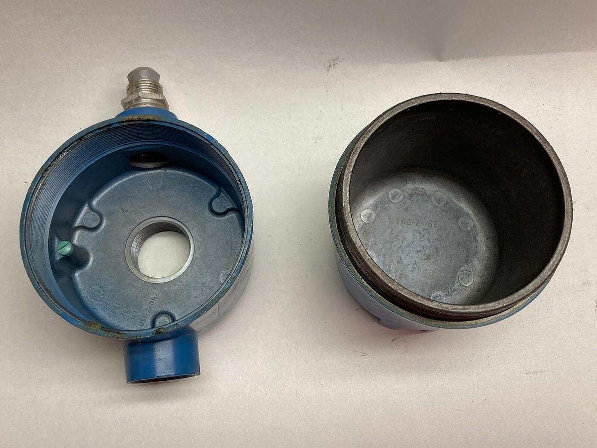 Used DrexelBrook,260-2-130 260-2-162,Engineering Explosion Proof Encloser And Sensor