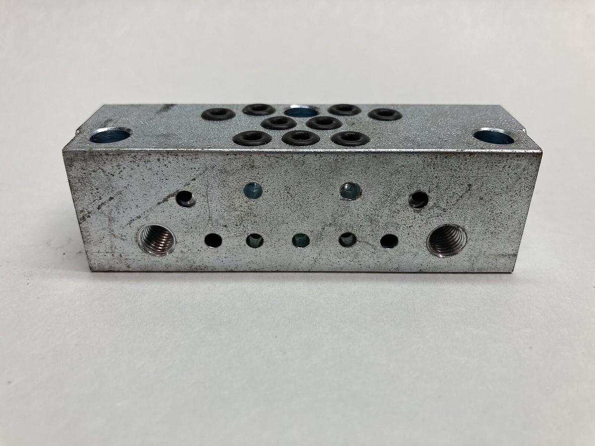 Graco,NPSF E10A,Modular Divider Block