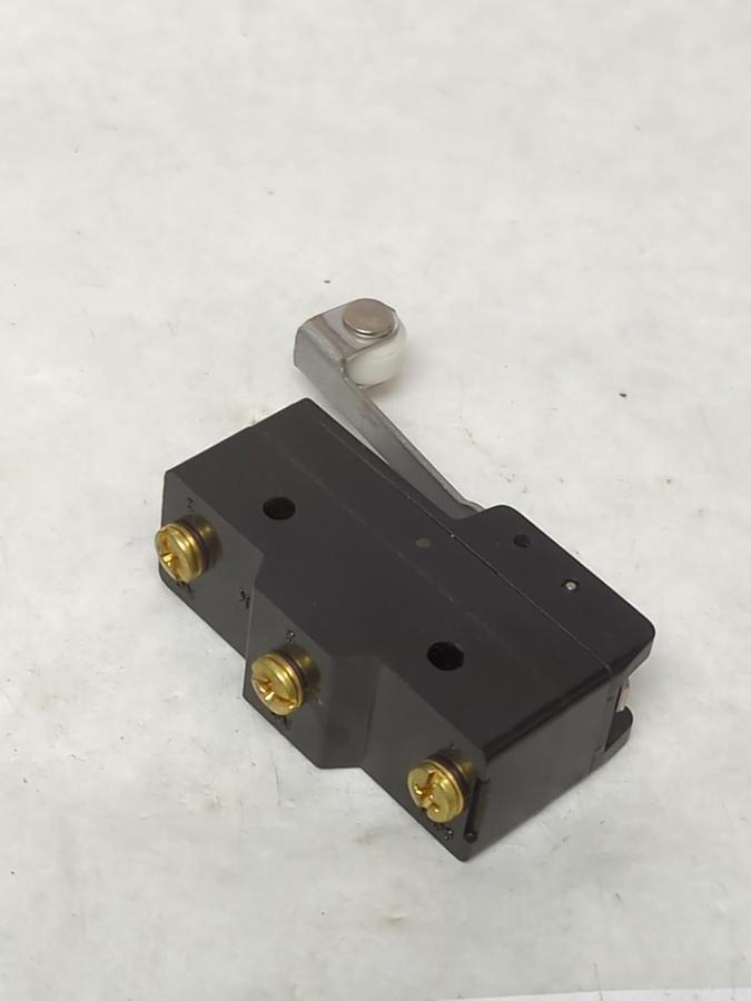 Used HONEYWELL,Z-15GW2-B7-K,LIMIT SWITCH 15 AMP PRE-OWNED