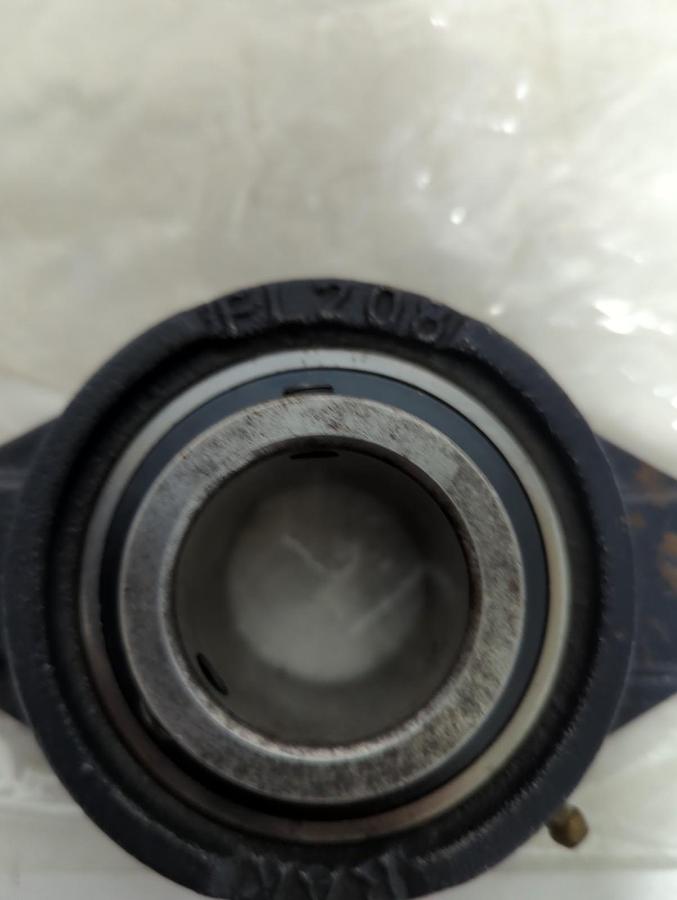 Used UNBRANDED,RAK FL208,TWO BOLT FLANGE BEARING WITH LOCKING COLLAR PRE-OWNED
