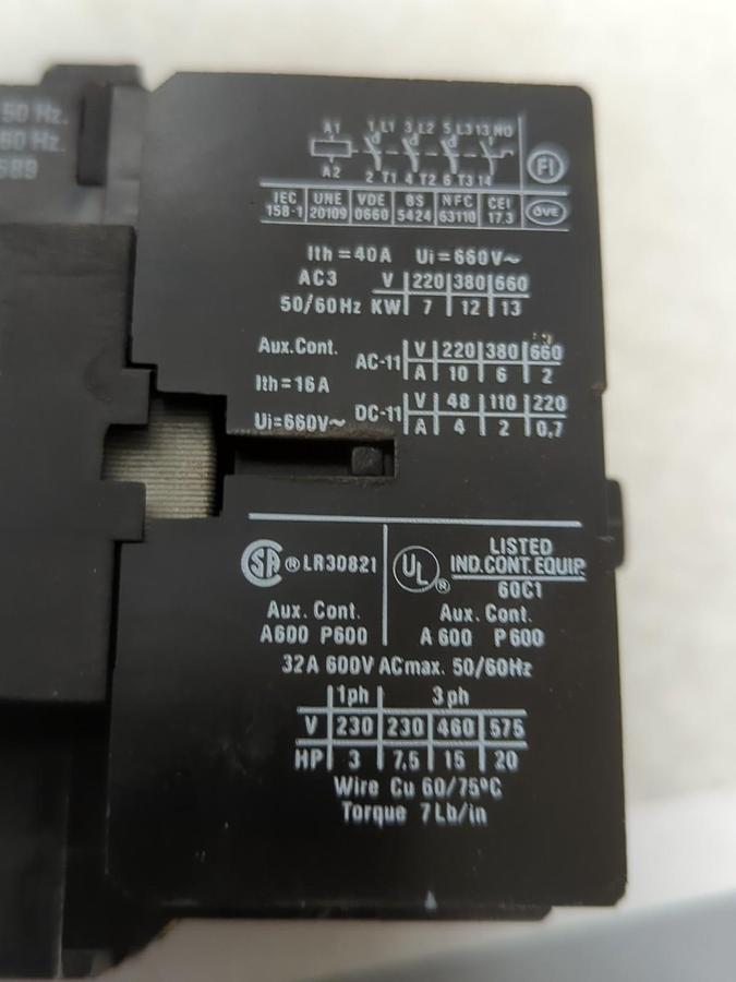 JOSLYN CLARK,CL03.aJ,CONTACTOR 110/120V 50/60HZ NOS
