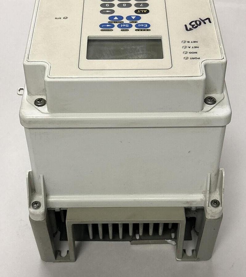 Used ALLEN BRADLEY,20AD8P0C3AYNARNN,VFD SER A AC DRIVE POWERFLEX70 5HP 480V