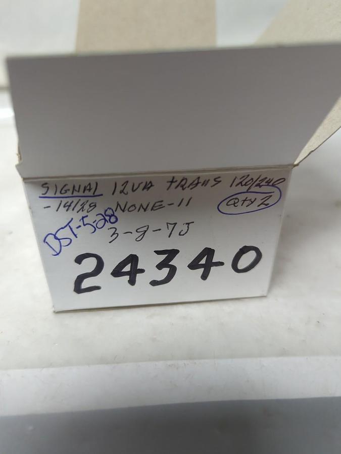 Used SIGNAL TRANSFORMER,DST-5-28,SPLIT/TRAP TRANSFORMER 12VA 12/240 LOT OF 2